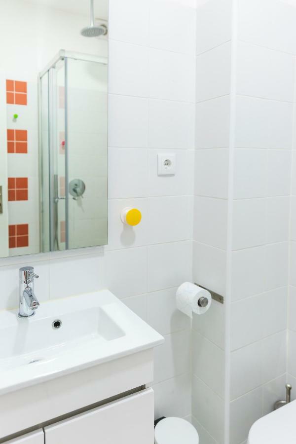 Aposentus - Cozy Marques Station Studio Apartment Порто Екстериор снимка